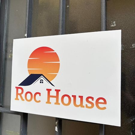 Roc House Apartment คาตาเนีย ภายนอก รูปภาพ